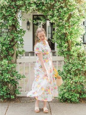 Victoria Dunn Magnolia Flutter Sleeved Dress in Pink Lemonade - Large